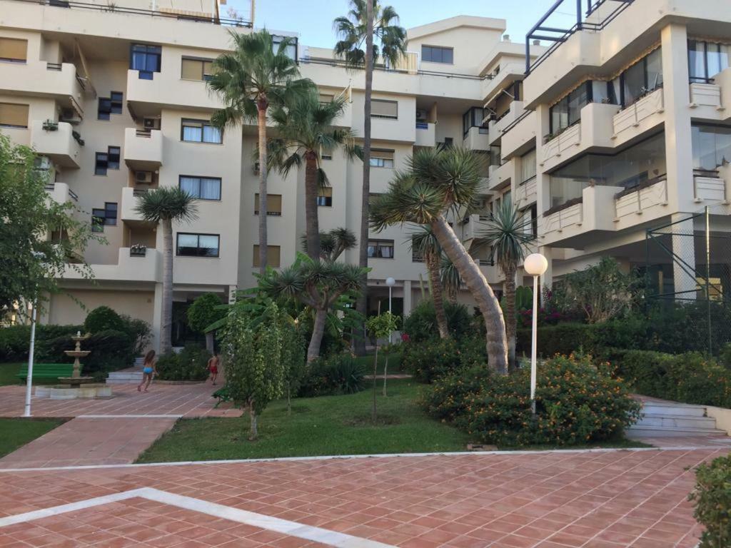 Montemar Puerto Appartement Torremolinos Buitenkant foto